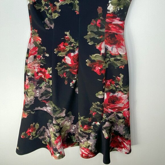 Phase Eight - Black with floral accents, cap sleeve, round neck, midi length - Picture 6 of 6